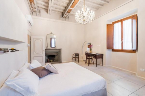 New Apartment Duomo & Galleria Accademia